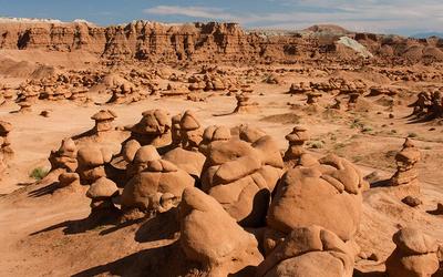 Explore Goblin Valley State Park