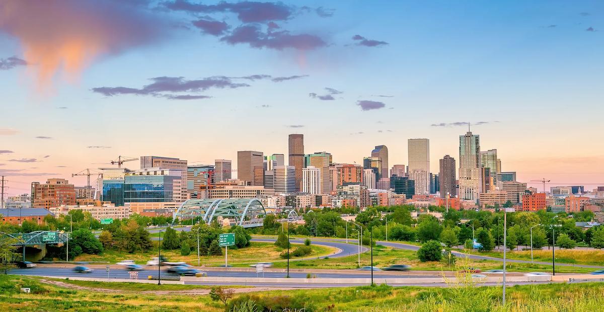 Denver Travel Deals, Hotels & Attractions